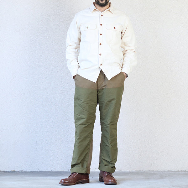 FIELD CRUISER TROUSERS / VINTAGE STYLE 10oz DUCK PARAFFIN COATING × VINTAGE STYLE HIGH DENSITY WEATHER / KHAKI BEIGE × OLIVE GREEN - Image 6