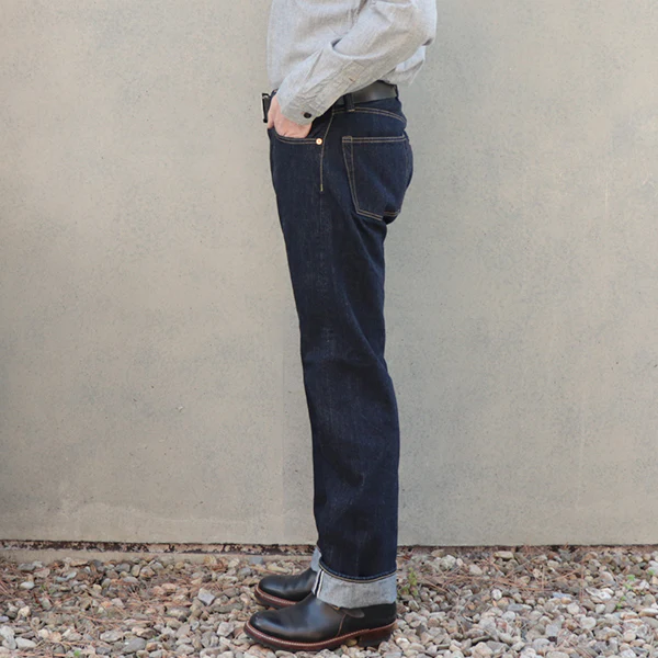 IN THE SECOND HALF OF 1945 WORLD WAR II MODEL / 5 POCKET JEANS / 14oz INDIGO DENIM / ONE WASH MODEL - Image 2
