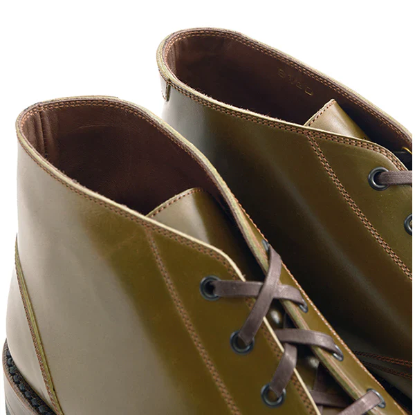 THE STEADFAST CHUKKA BOOTS / SHINKI HIKAKU SHELL CORDOVAN / OLIVE - Image 7
