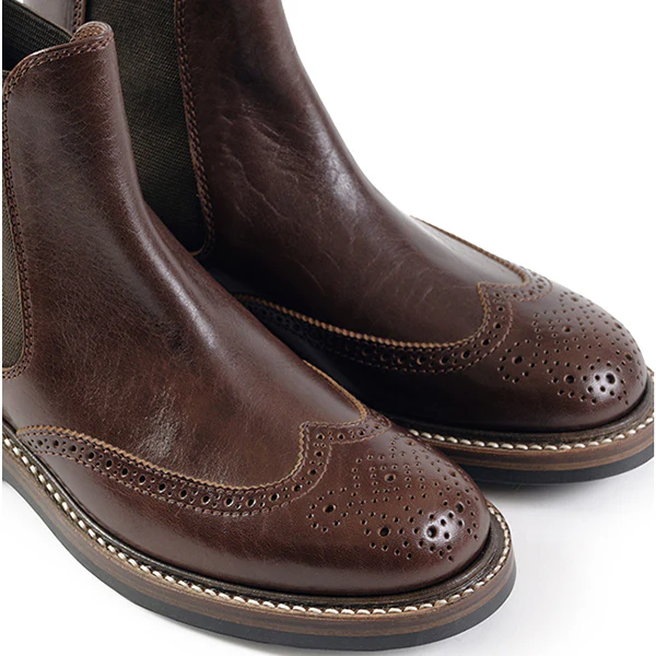 MEDALLION BROGUE CHELSEA BOOTS / SHINKI HIKAKU HORSEBUTT / DARK BROWN - Image 8
