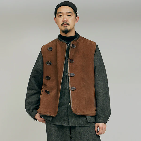 SALE / CAPTAIN VEST OIL VELOUR / BROWN