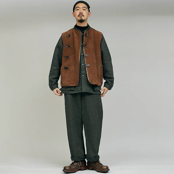 SALE / CAPTAIN VEST OIL VELOUR / BROWN - Image 8