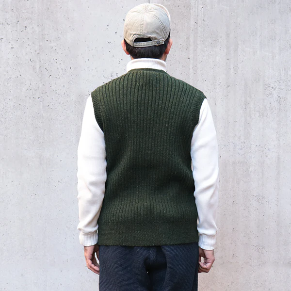 SALE / LE5 SOMERVILLE VEST / BRITISH WOOL - Image 11