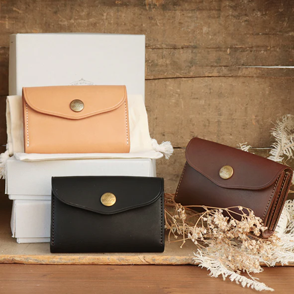 SALE / SMALL PURSE / COWHIDE - Image 14